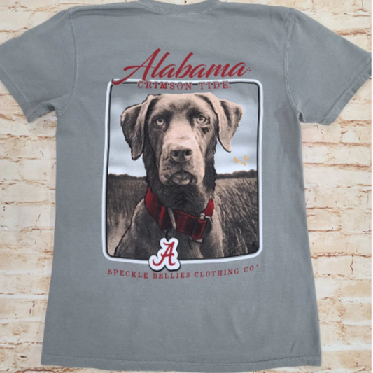 Show your pride with the Alabama Lab Grey Tee, featuring the iconic Alabama logo alongside the beloved lab dog design, inspired by the Crimson Tide spirit. Crafted from soft Comfort Colors cotton, this grey tee offers lasting comfort and durability. Perfect for fans seeking a casual yet distinctive look that honors both their team and the Speckle Bellies Brand quality.